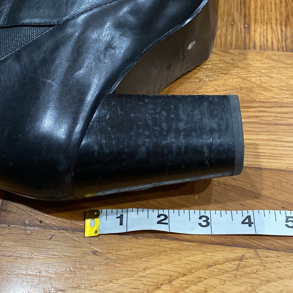 & Other Stories Stacked Heel Ankle Boots - Picture 9 of 10